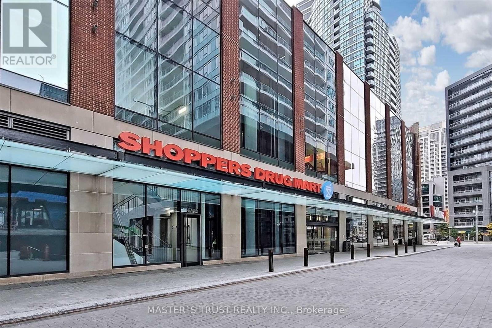 2611 - 17 Bathurst Street, Toronto, Ontario  M5V 0N1 - Photo 2 - C12085397