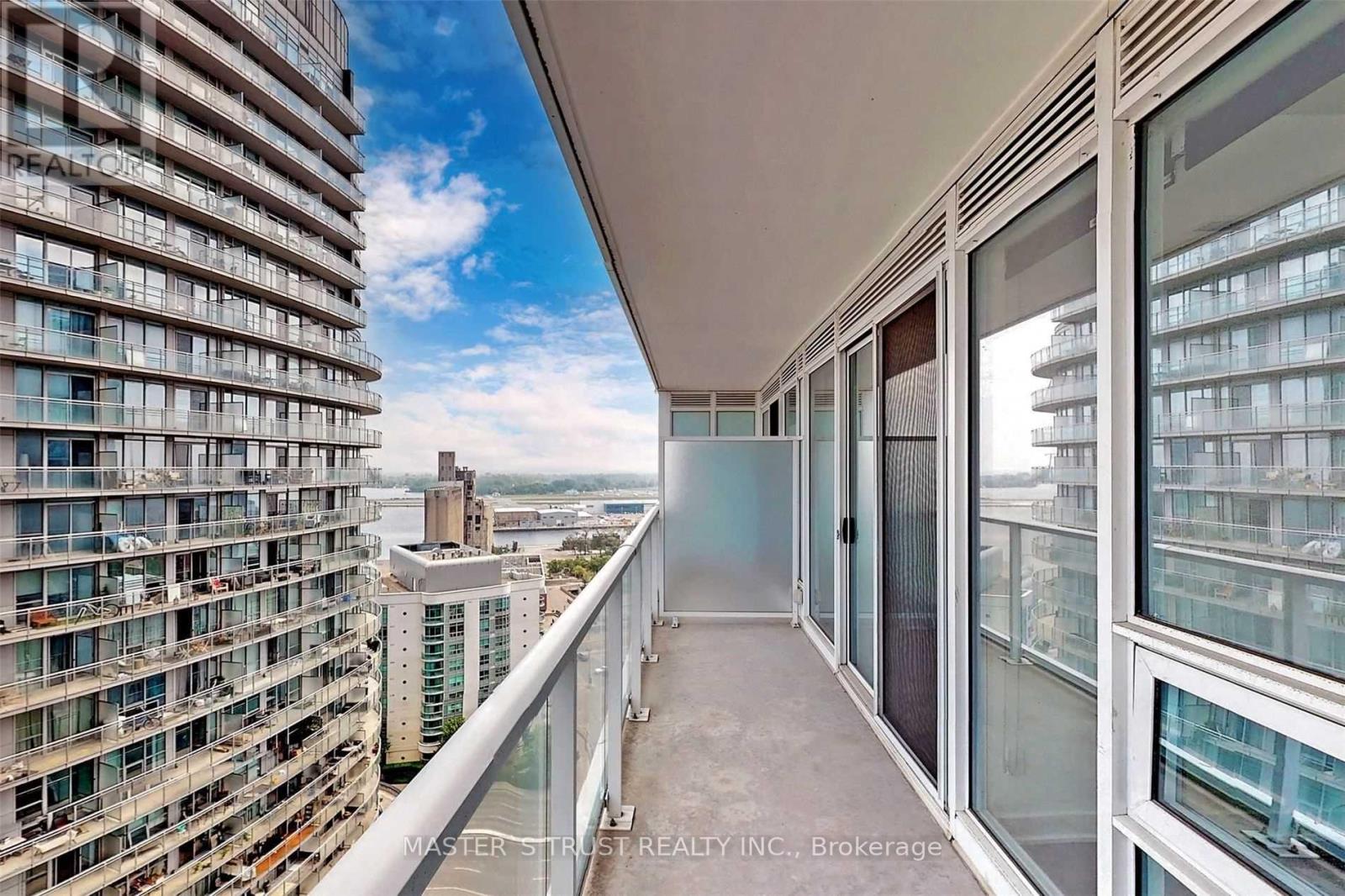 2611 - 17 Bathurst Street, Toronto, Ontario  M5V 0N1 - Photo 26 - C12085397
