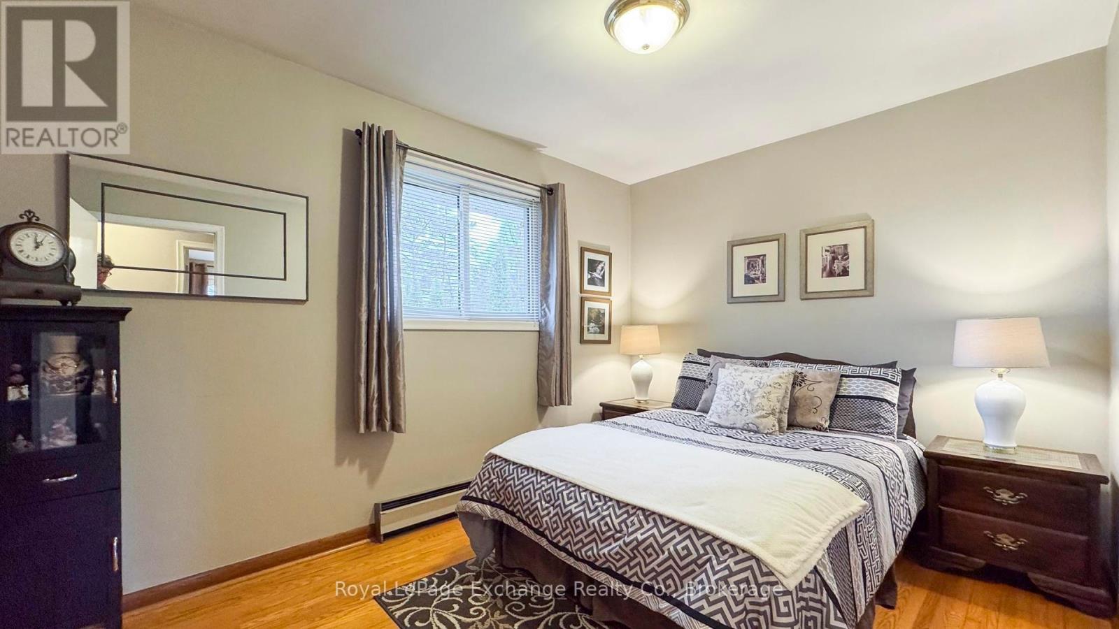398 Kingsway Street, Kincardine, Ontario  N2Z 1W3 - Photo 22 - X12075387