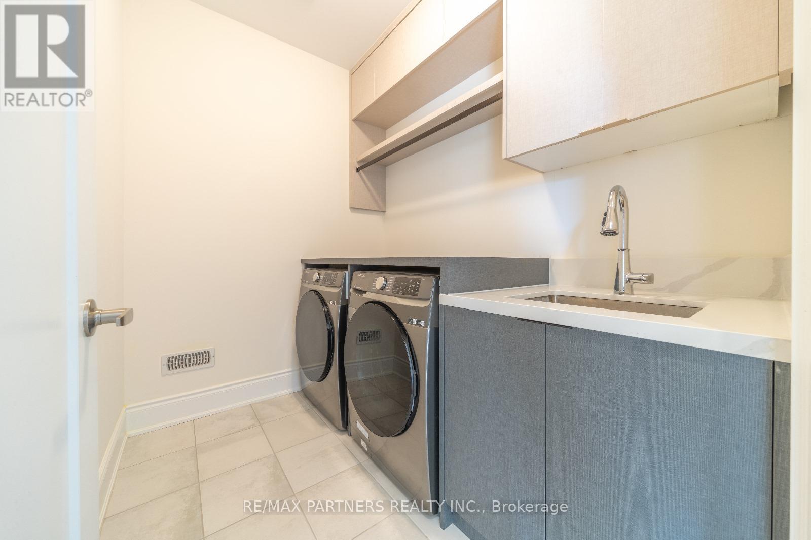 197 Steam Whistle Drive, Whitchurch-Stouffville, Ontario  L4A 4X5 - Photo 21 - N12085401