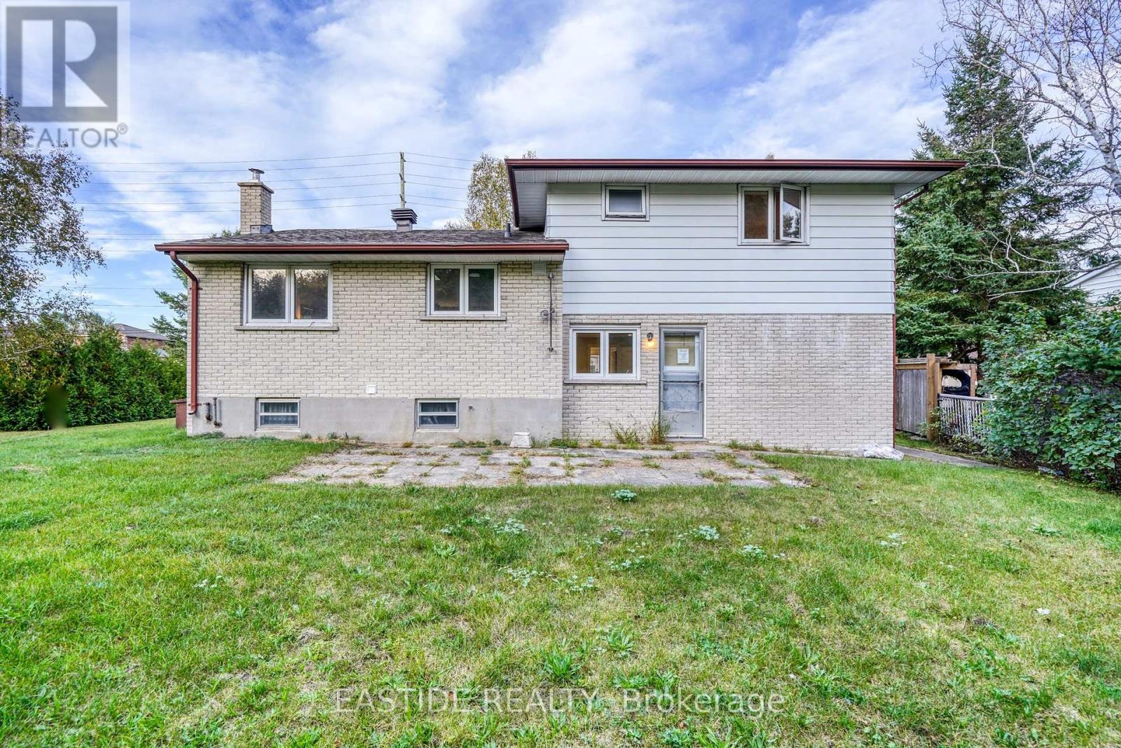 82 Miller Drive, Barrie, Ontario  L4N 9X3 - Photo 30 - S12085380