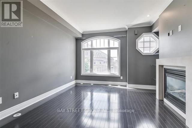 91 Ruby Lang Lane, Toronto, Ontario  M8Z 0B8 - Photo 12 - W12085385