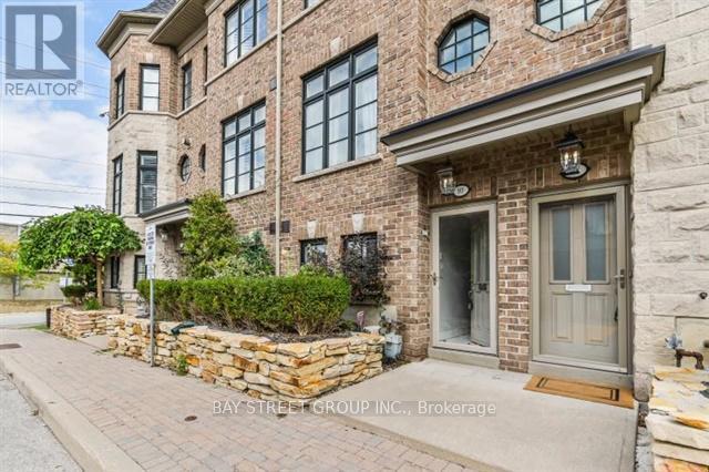 91 Ruby Lang Lane, Toronto, Ontario  M8Z 0B8 - Photo 2 - W12085385
