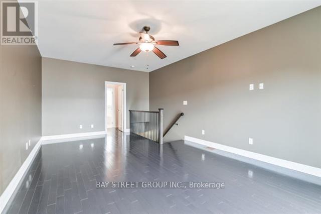 91 Ruby Lang Lane, Toronto, Ontario  M8Z 0B8 - Photo 26 - W12085385