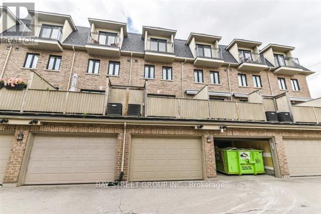 91 Ruby Lang Lane, Toronto, Ontario  M8Z 0B8 - Photo 33 - W12085385