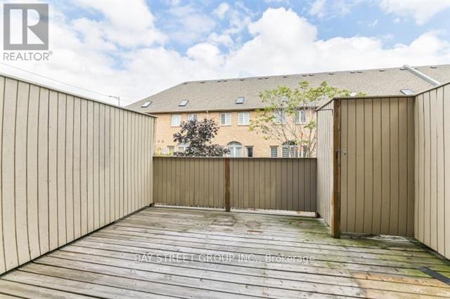 91 Ruby Lang Lane, Toronto, Ontario  M8Z 0B8 - Photo 34 - W12085385