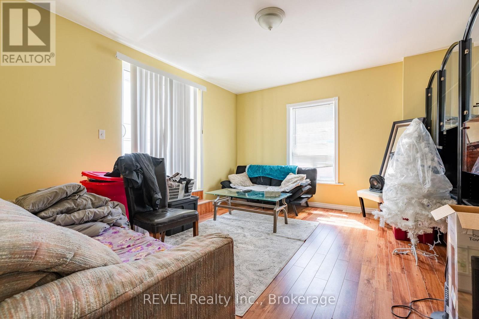 131 Niagara Street, St. Catharines, Ontario  L2R 4L6 - Photo 19 - X12085447