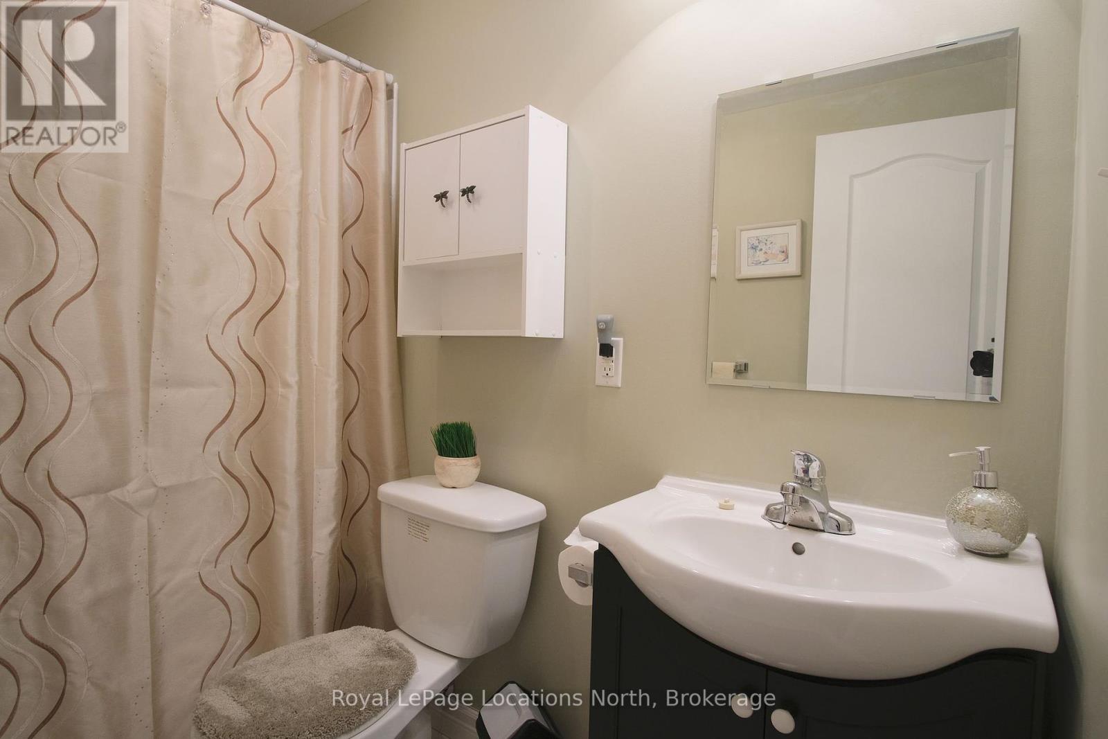 19 Whitfield Crescent, Springwater, Ontario  L0L 1P0 - Photo 28 - S12085441