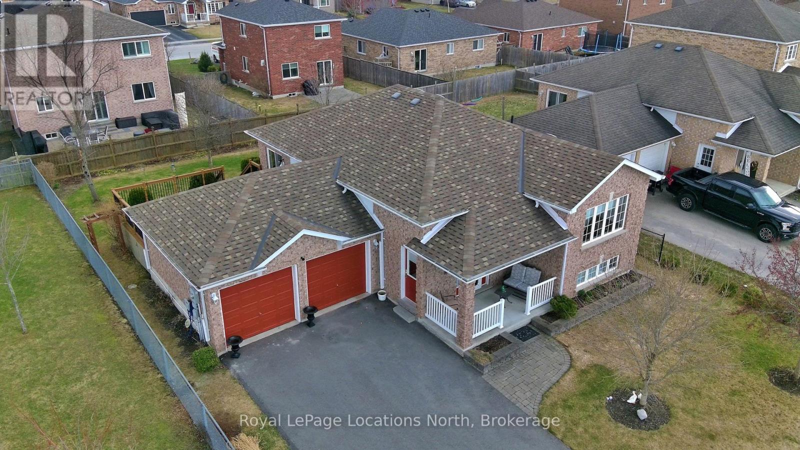 19 Whitfield Crescent, Springwater, Ontario  L0L 1P0 - Photo 32 - S12085441