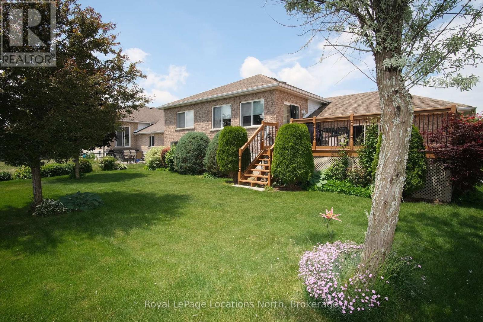 19 Whitfield Crescent, Springwater, Ontario  L0L 1P0 - Photo 37 - S12085441