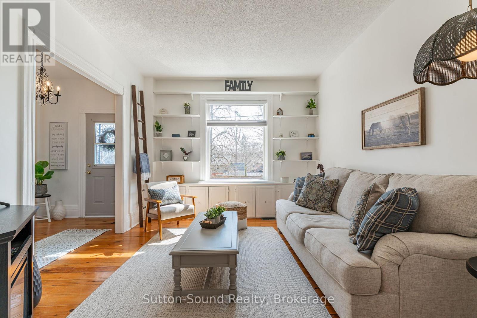 764 3rd 'a' Avenue W, Owen Sound, Ontario  N4K 4P3 - Photo 5 - X12085442