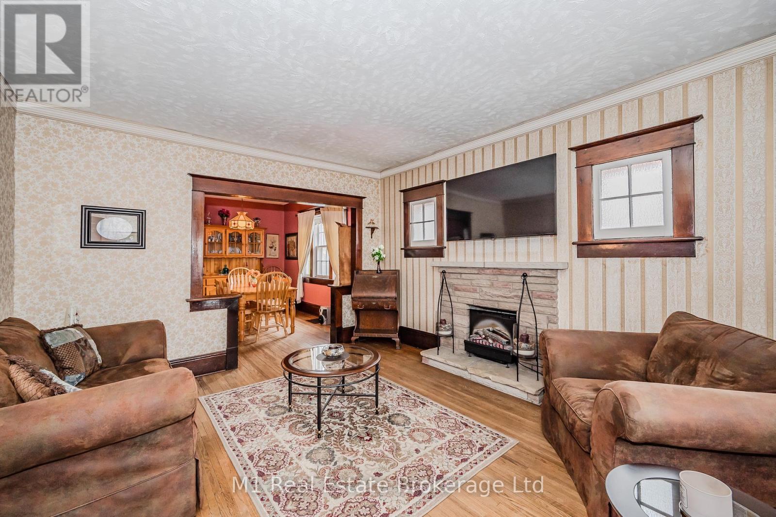 33 Verney Street, Guelph, Ontario  N1H 1N5 - Photo 14 - X12085503