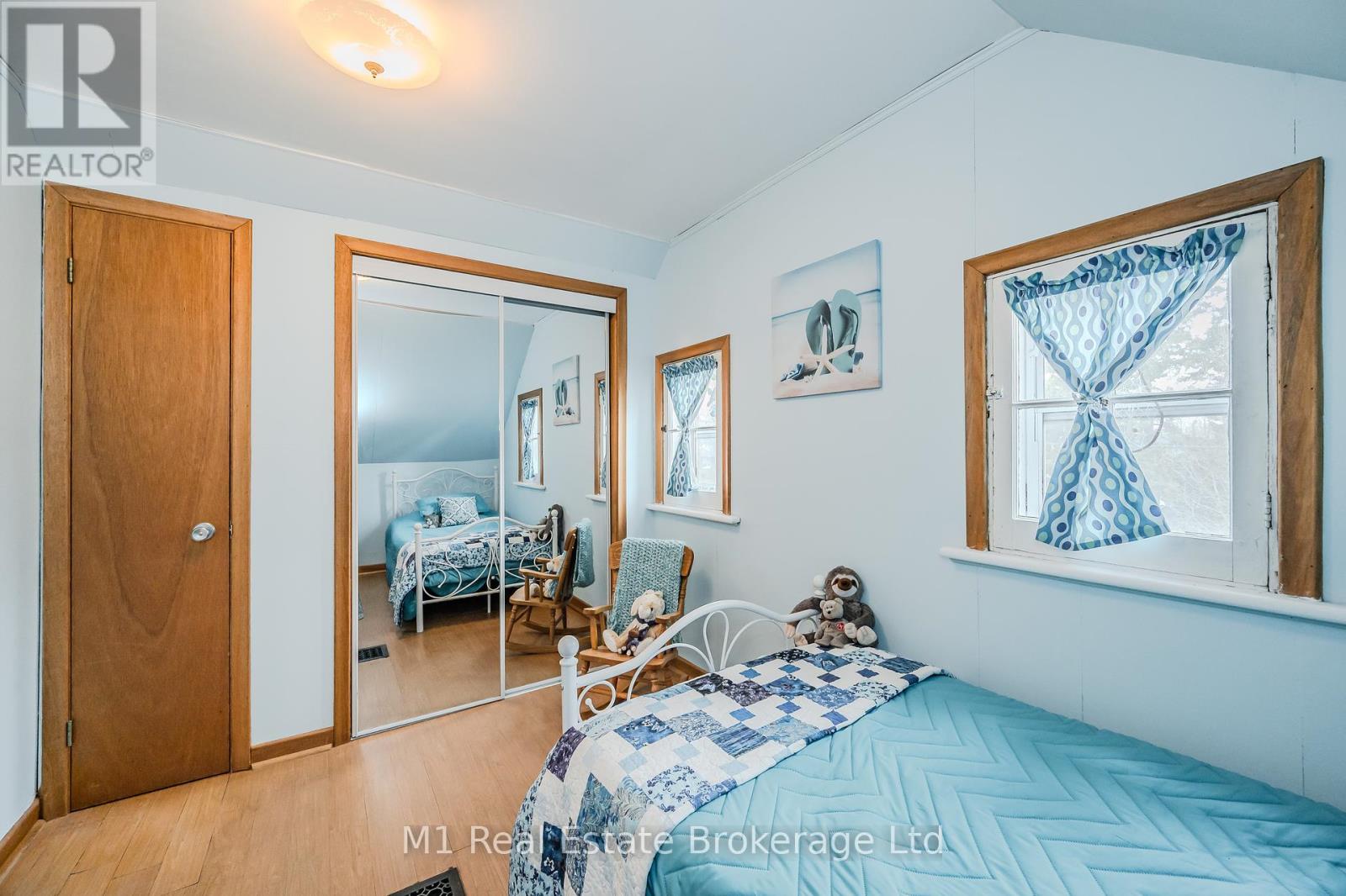 33 Verney Street, Guelph, Ontario  N1H 1N5 - Photo 35 - X12085503