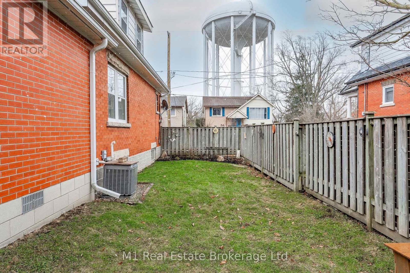 33 Verney Street, Guelph, Ontario  N1H 1N5 - Photo 41 - X12085503