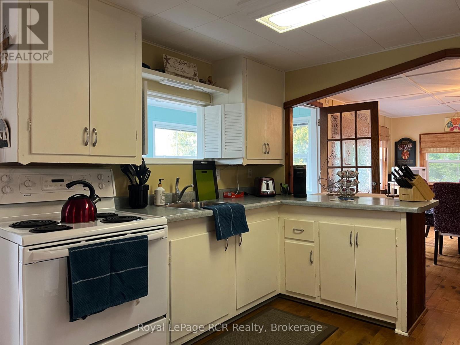 1371 2nd Avenue S, Native Leased Lands, Ontario  N0H 2L0 - Photo 11 - X12085509