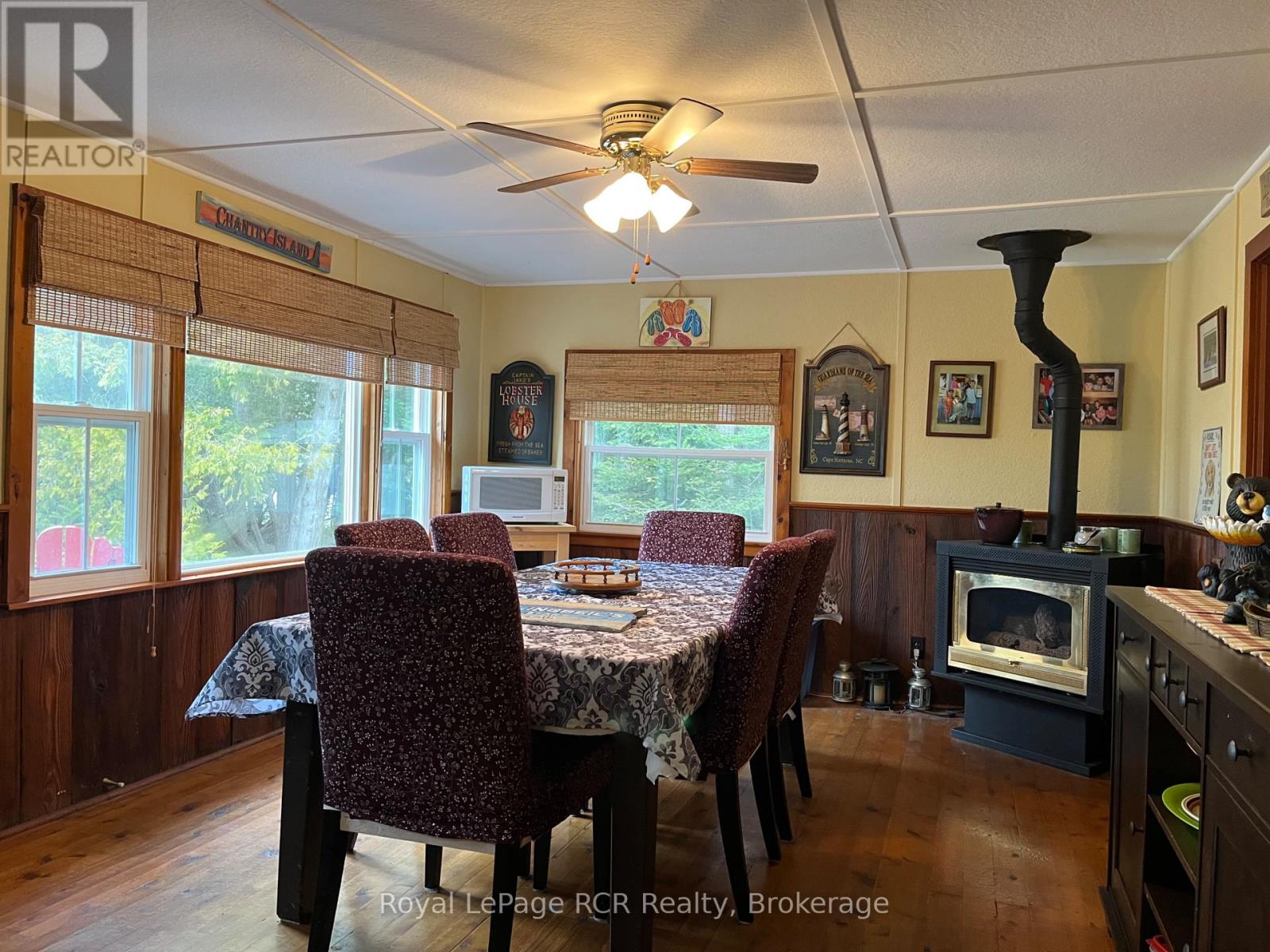 1371 2nd Avenue S, Native Leased Lands, Ontario  N0H 2L0 - Photo 12 - X12085509
