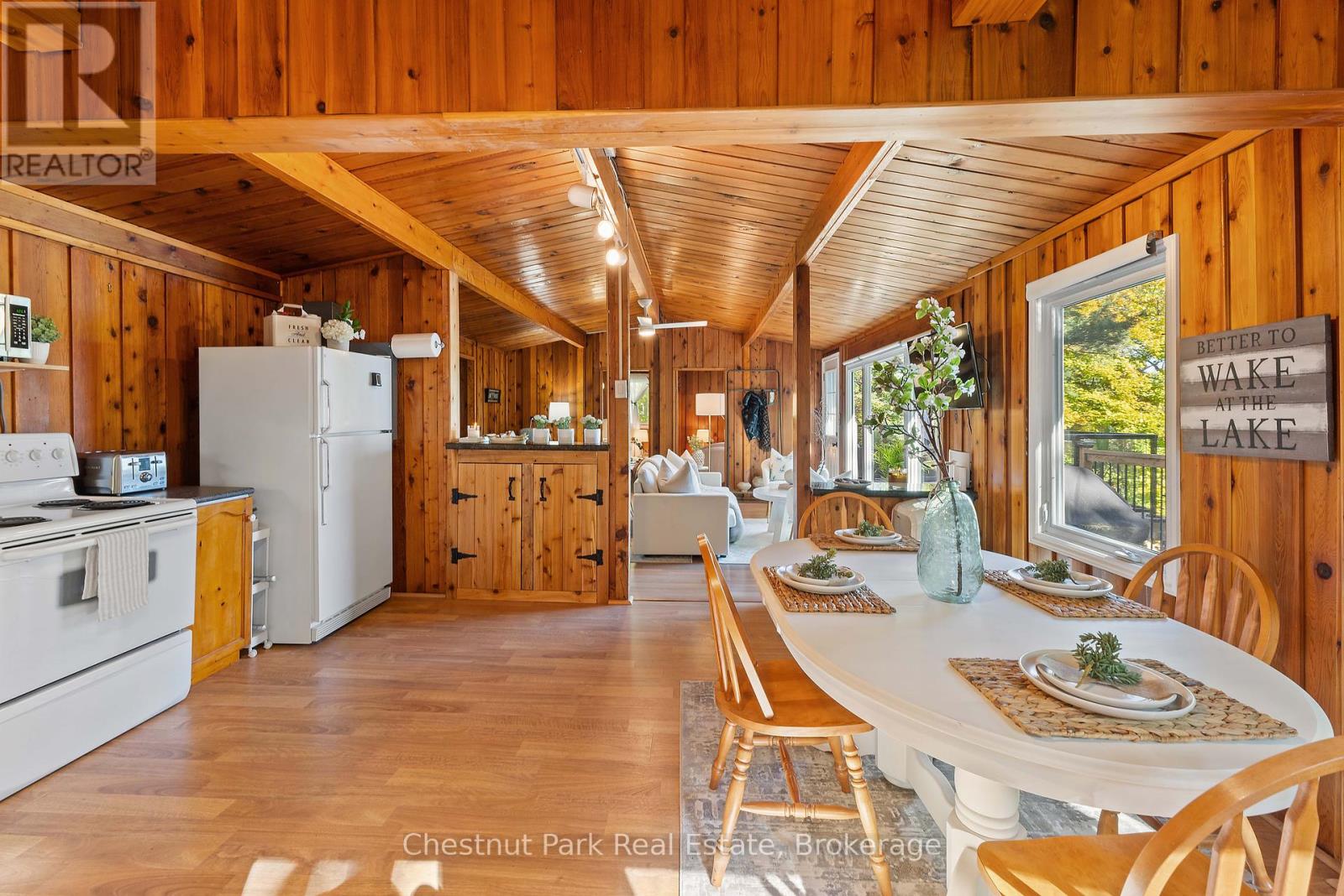 1025 Scout Trail, Muskoka Lakes, Ontario  P0B 1J0 - Photo 12 - X12085512