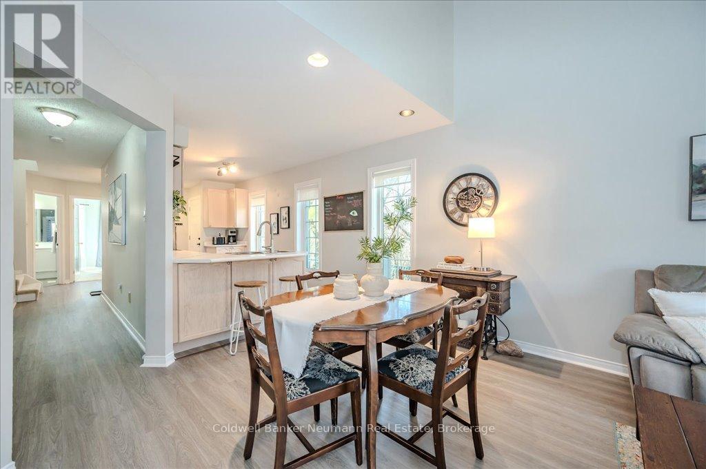 30 - 60 Ptarmigan Drive, Guelph, Ontario  N1C 1E5 - Photo 10 - X12085537