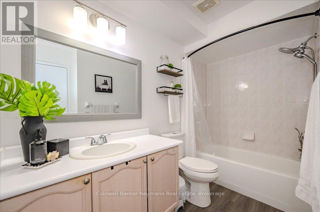 30 - 60 Ptarmigan Drive, Guelph, Ontario  N1C 1E5 - Photo 22 - X12085537