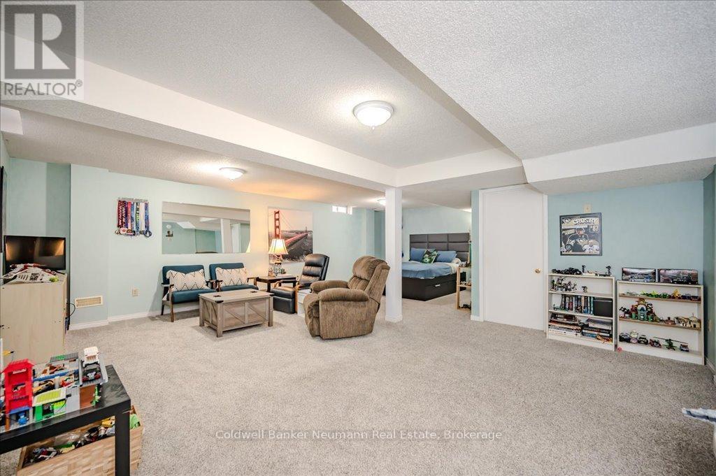 30 - 60 Ptarmigan Drive, Guelph, Ontario  N1C 1E5 - Photo 26 - X12085537
