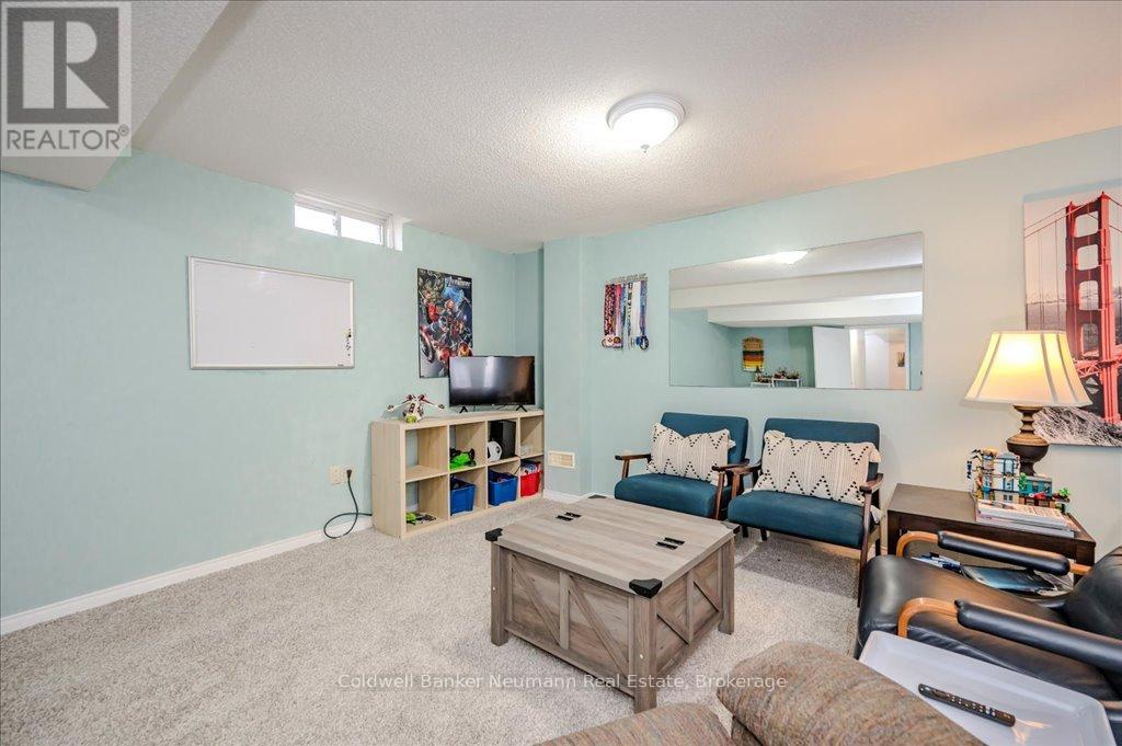 30 - 60 Ptarmigan Drive, Guelph, Ontario  N1C 1E5 - Photo 28 - X12085537