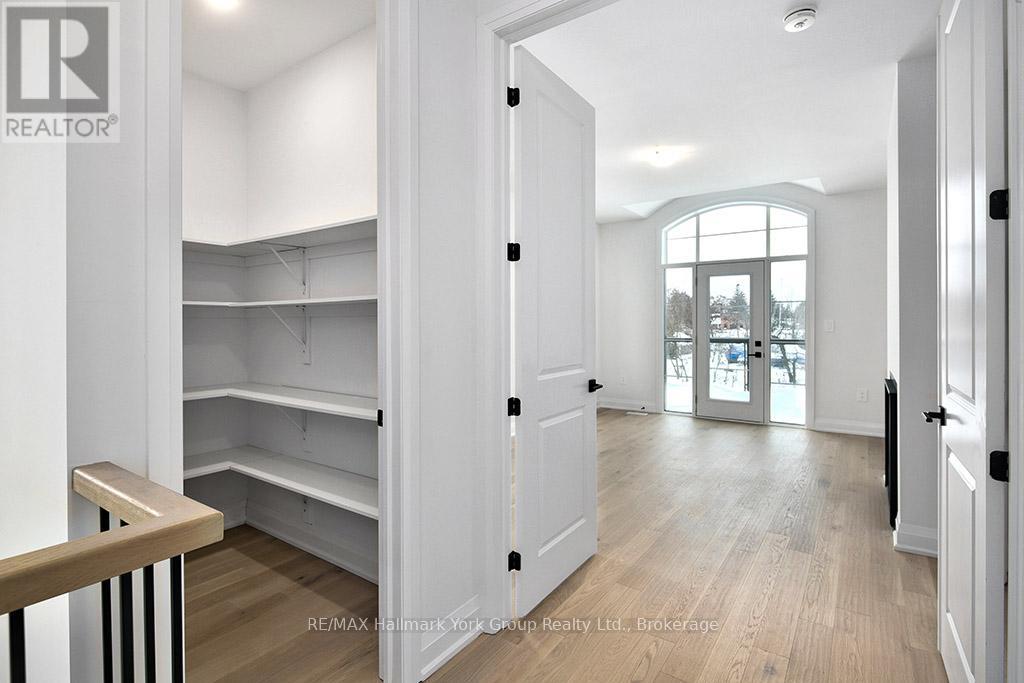 5 - 11 Bay Street, Blue Mountains, Ontario  N0H 2P0 - Photo 40 - X12085569