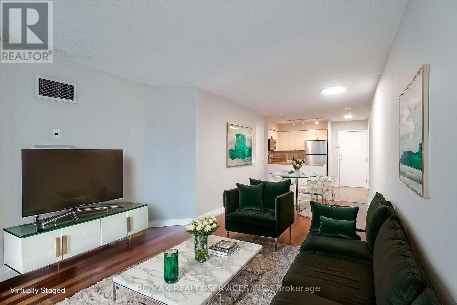 1008 - 361 Front Street W, Toronto, Ontario  M5V 3R5 - Photo 16 - C12085522