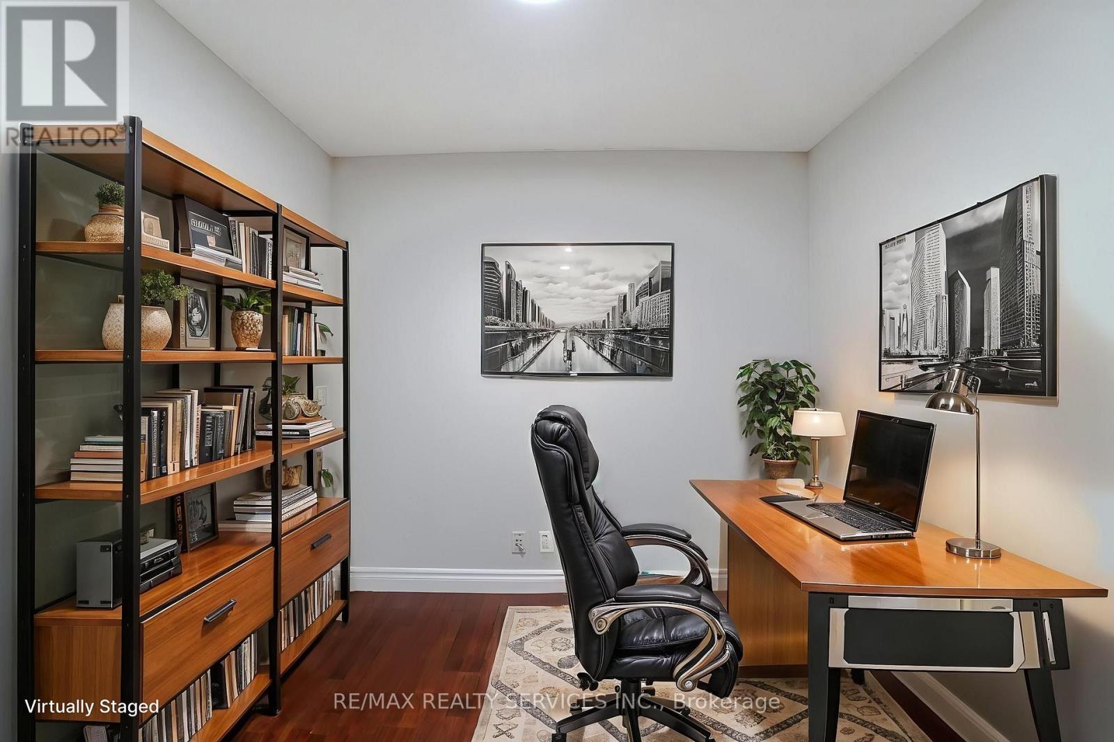 1008 - 361 Front Street W, Toronto, Ontario  M5V 3R5 - Photo 21 - C12085522