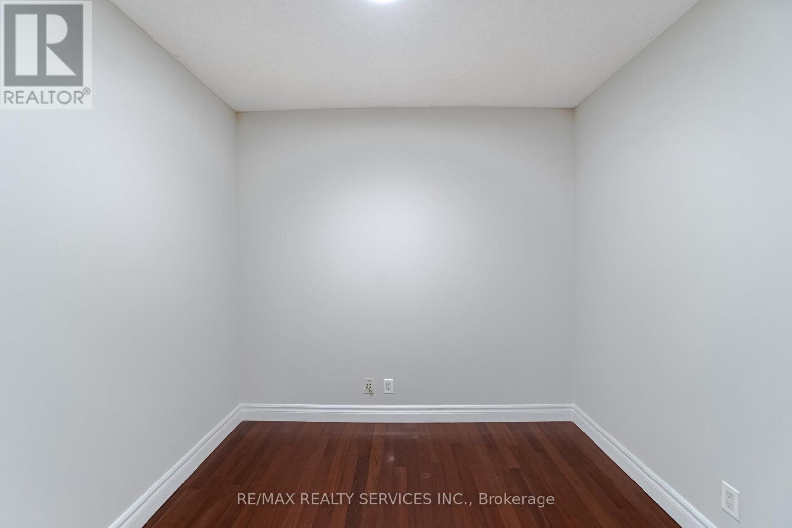 1008 - 361 Front Street W, Toronto, Ontario  M5V 3R5 - Photo 22 - C12085522