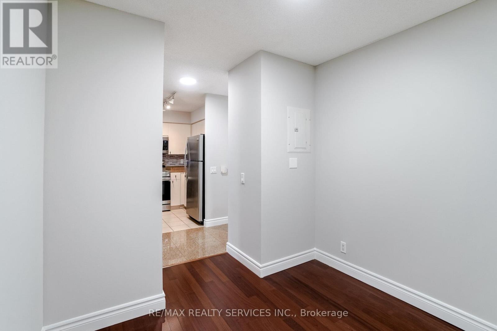 1008 - 361 Front Street W, Toronto, Ontario  M5V 3R5 - Photo 23 - C12085522