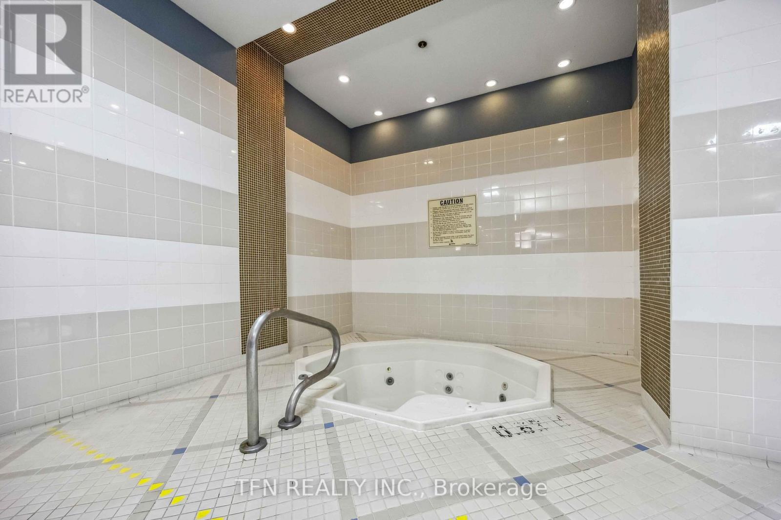 109 - 18 Spring Garden Avenue, Toronto, Ontario  M2N 7M2 - Photo 34 - C12085573