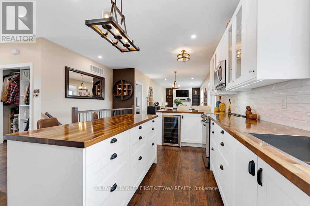 38 Tuttle Point Road, Edwardsburgh/cardinal, Ontario  K0E 1T1 - Photo 12 - X12085532