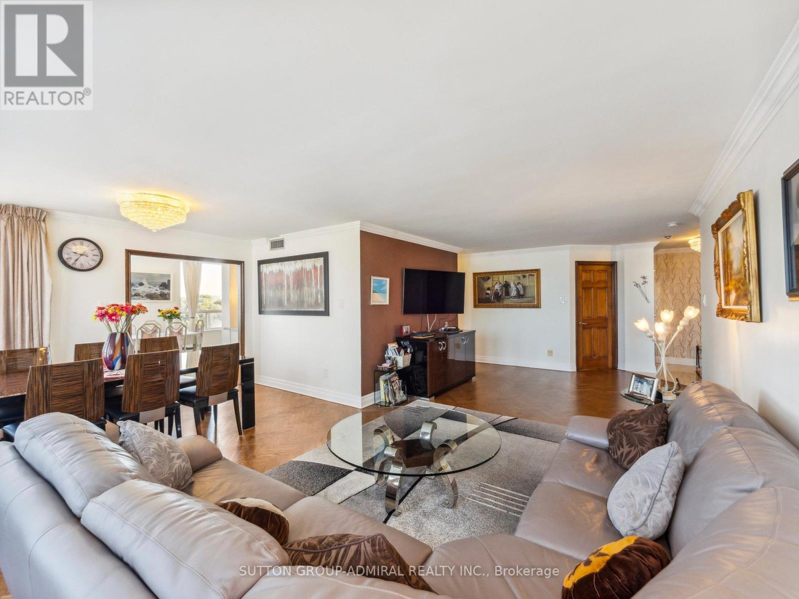 Property at 604 - 7 TOWNSGATE DRIVE image 3