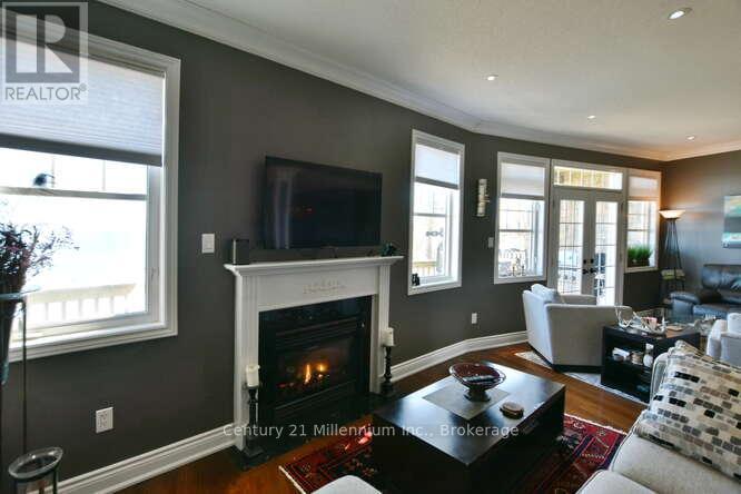 10 Boardwalk Avenue, Collingwood, Ontario  L9Y 0B3 - Photo 10 - S12078350