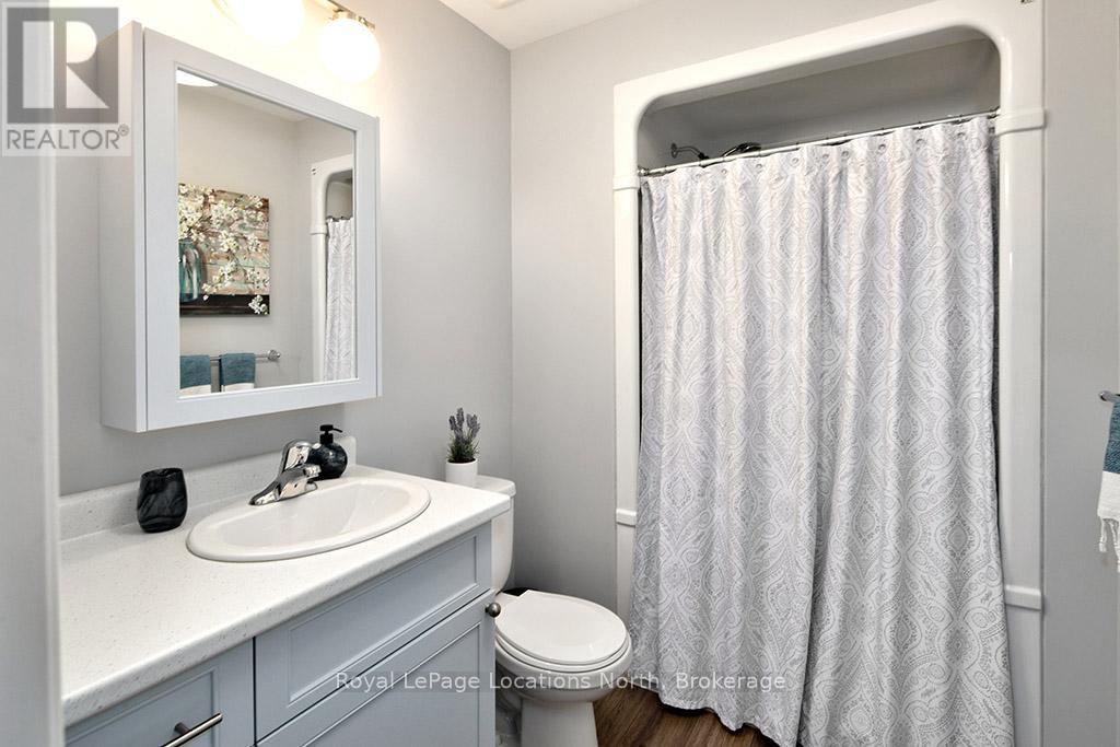 108 Warbler Way, Blue Mountains, Ontario  N0H 2P0 - Photo 18 - X12085591