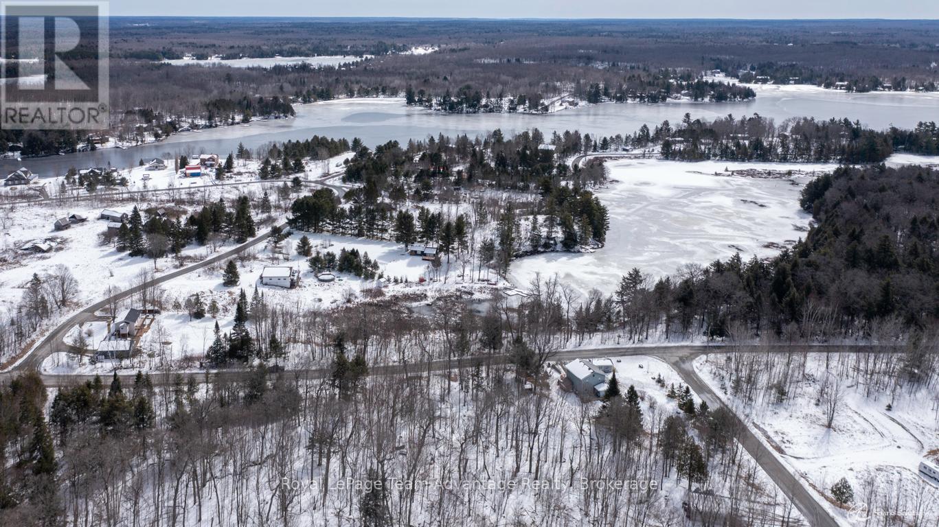 22 Sunnyshore Park Drive, Mckellar, Ontario  P2A 0B5 - Photo 22 - X12085598