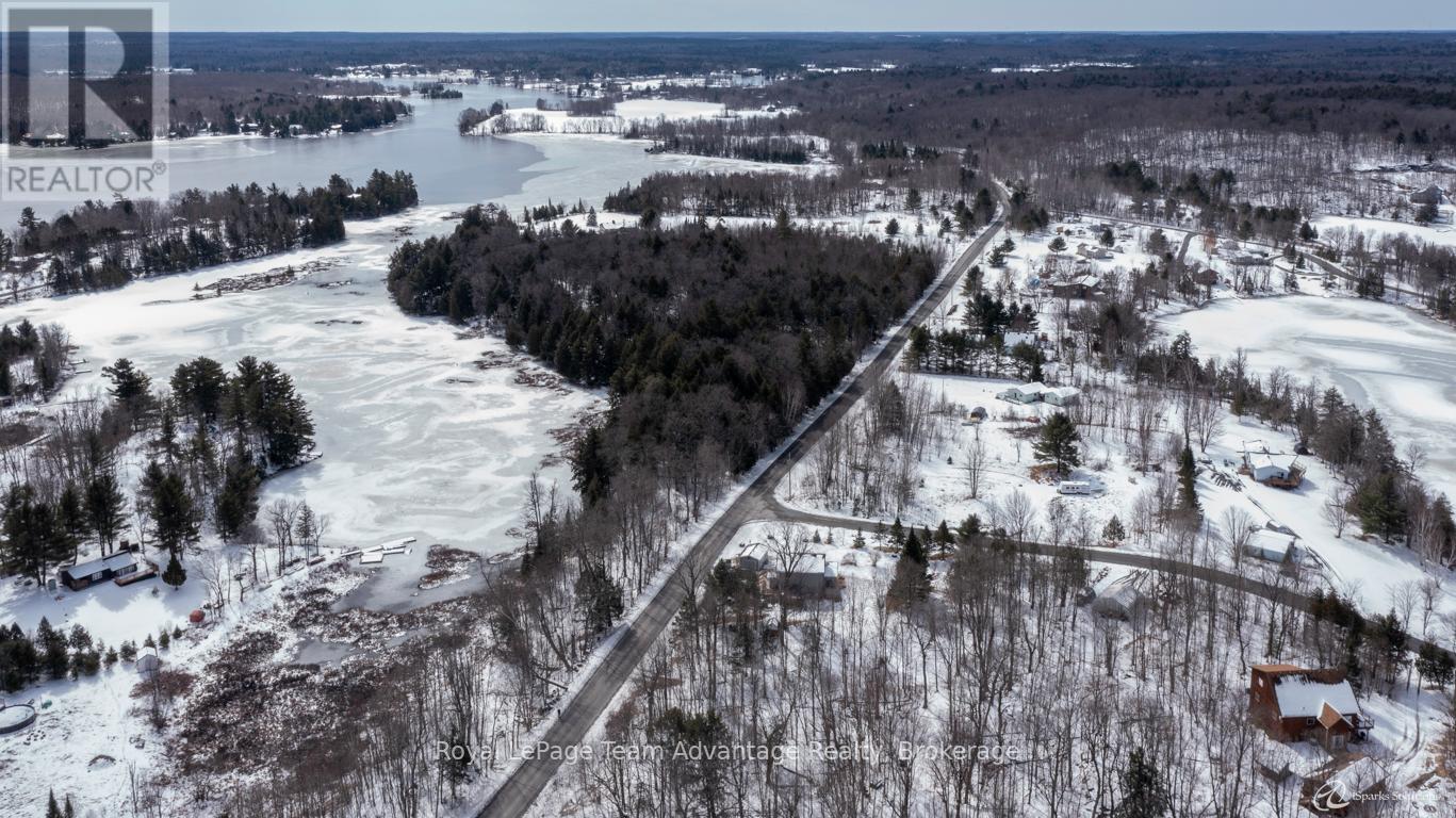 22 Sunnyshore Park Drive, Mckellar, Ontario  P2A 0B5 - Photo 24 - X12085598