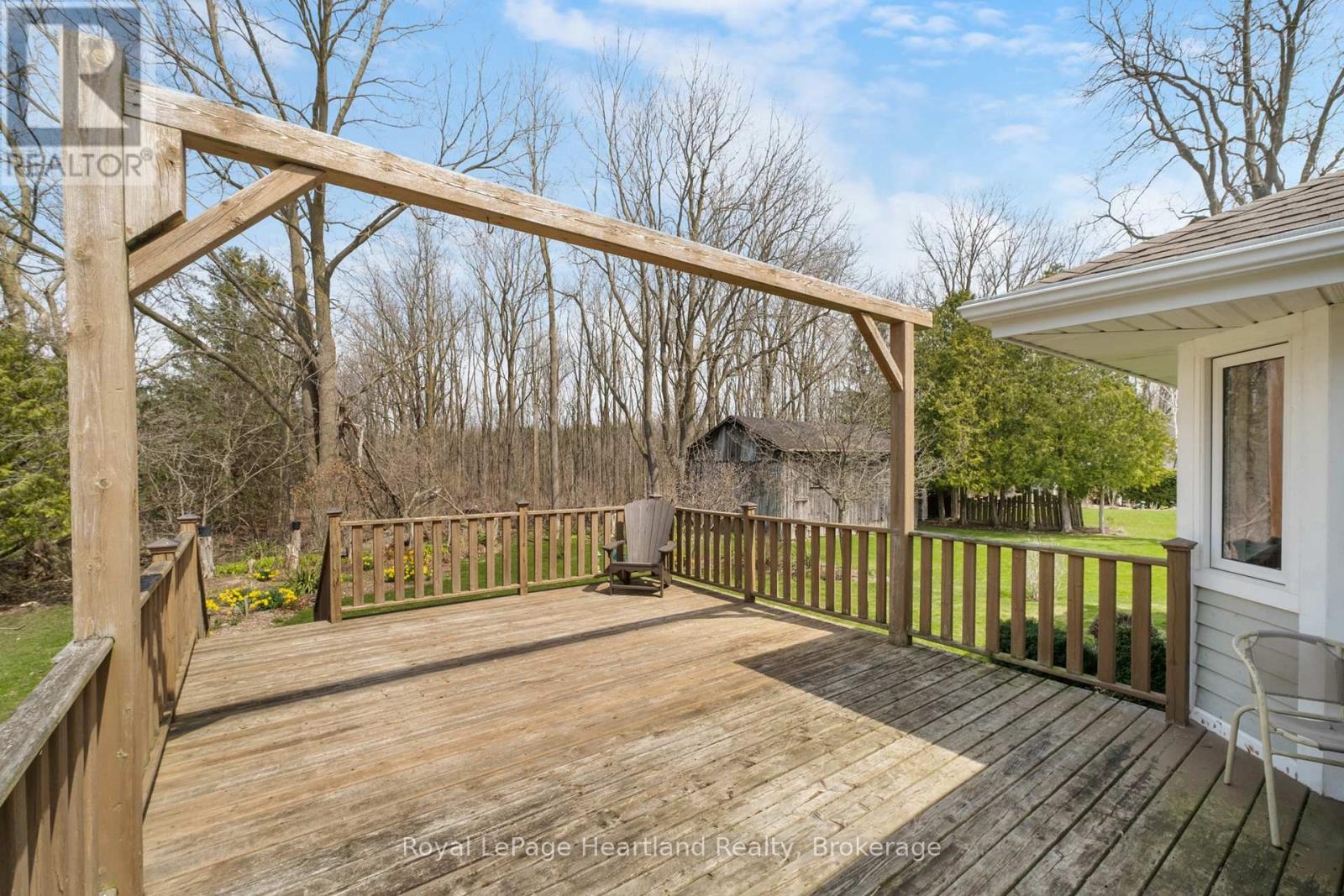 260 William Street E, North Middlesex, Ontario  N0M 2K0 - Photo 31 - X12085644