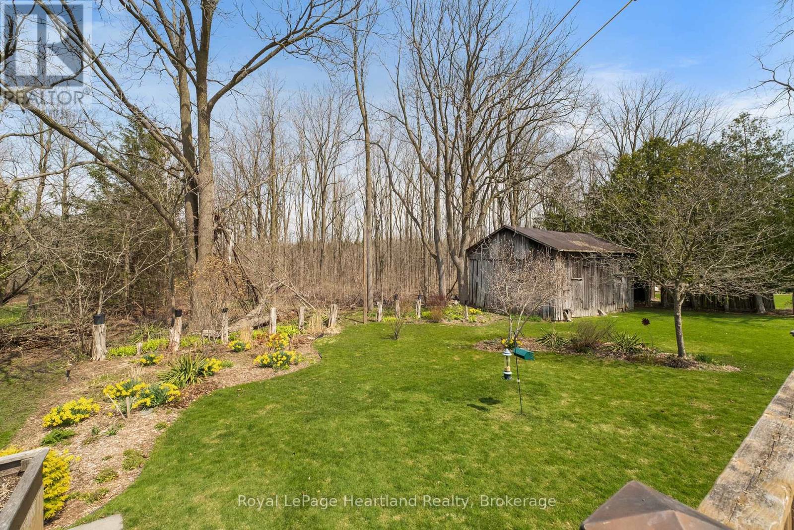 260 William Street E, North Middlesex, Ontario  N0M 2K0 - Photo 33 - X12085644