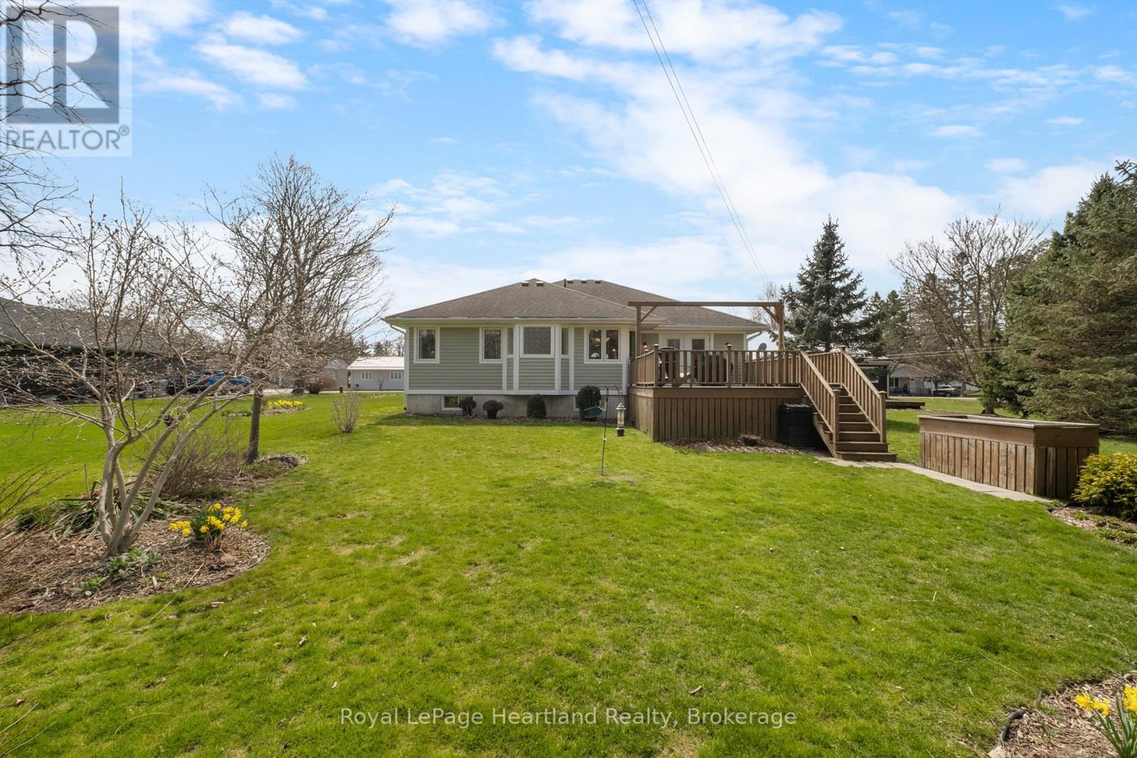 260 William Street E, North Middlesex, Ontario  N0M 2K0 - Photo 43 - X12085644