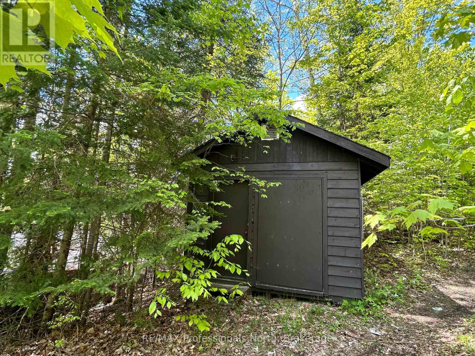 1202 Poverty Bay Trail, Minden Hills, Ontario  K0M 2K0 - Photo 24 - X12083783