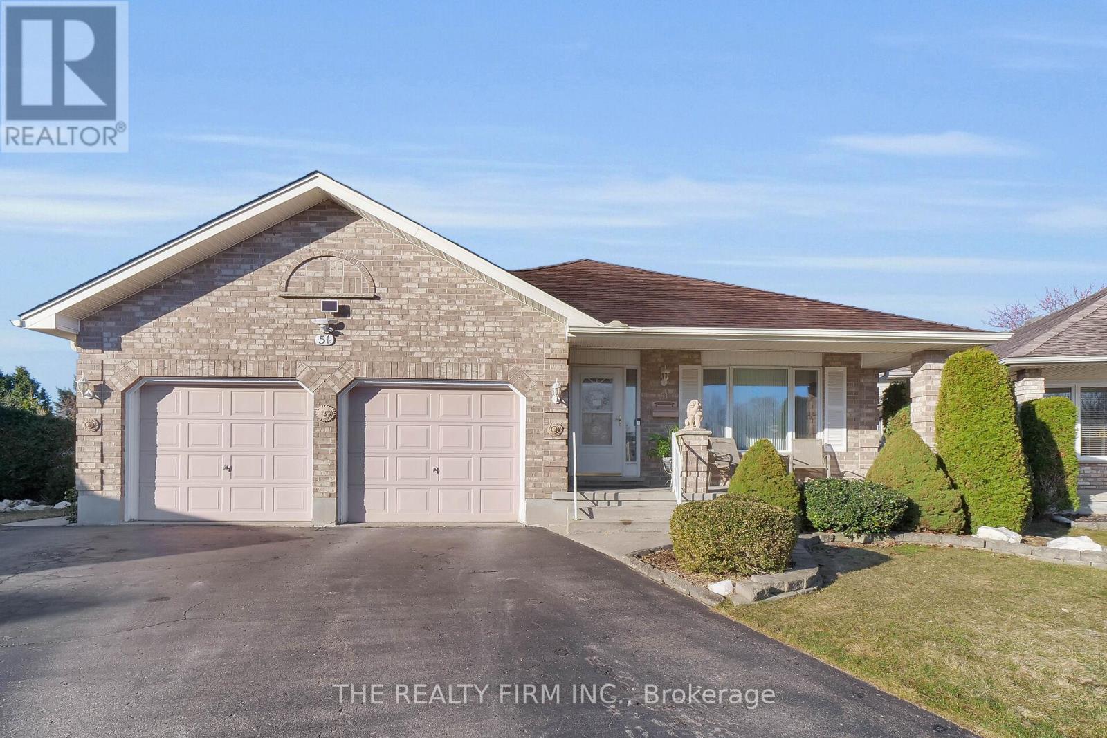 51 CHRISTIANS PLACE, London East, Ontario