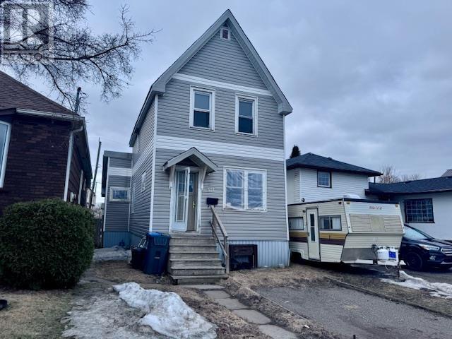 Property at 511 Mcleod ST image 1