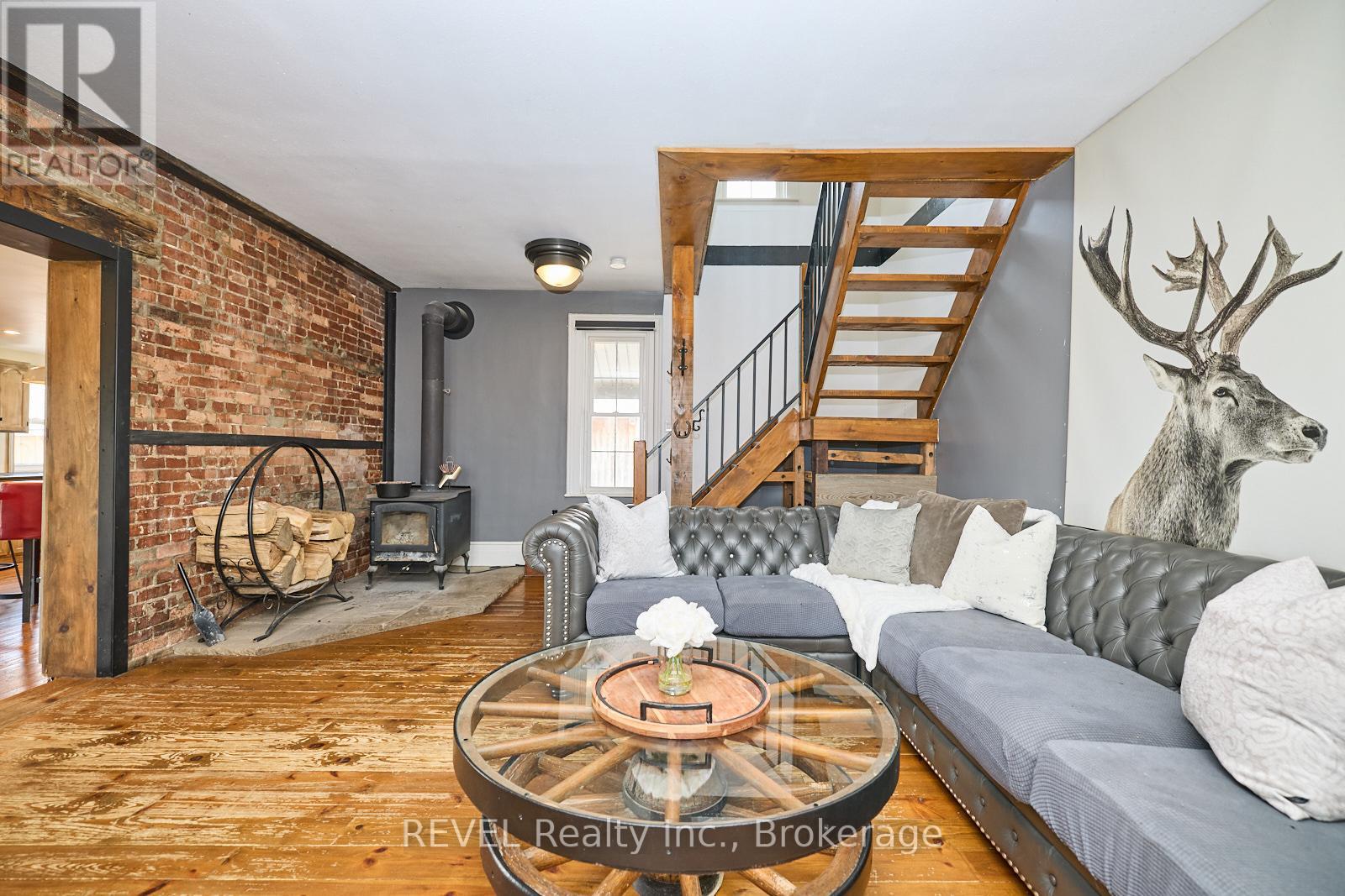118 River Road, Pelham, Ontario  L0S 1C0 - Photo 14 - X12085702