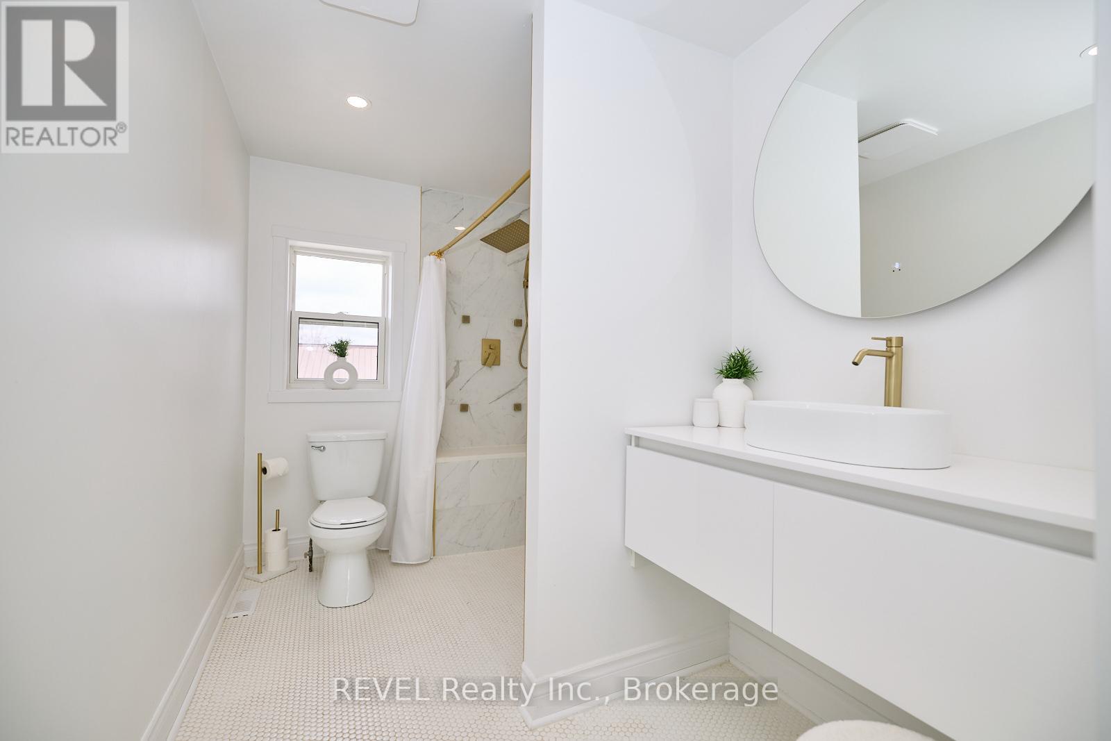 118 River Road, Pelham, Ontario  L0S 1C0 - Photo 30 - X12085702