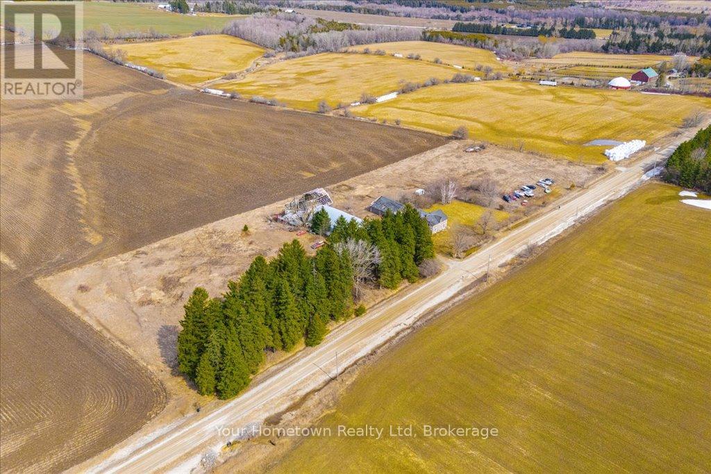 012189 East-West Garafraxa Townline, Centre Wellington, Ontario  L9W 6Y3 - Photo 2 - X12085668