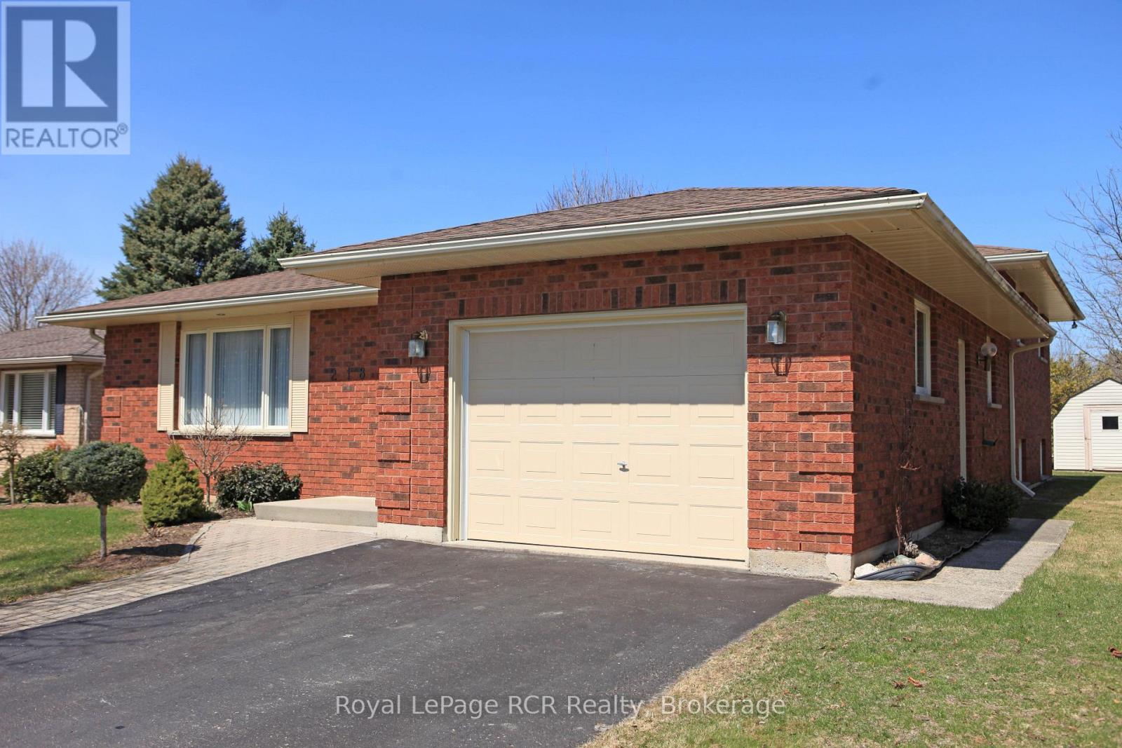Property at 218 4TH STREET CRESCENT image 2