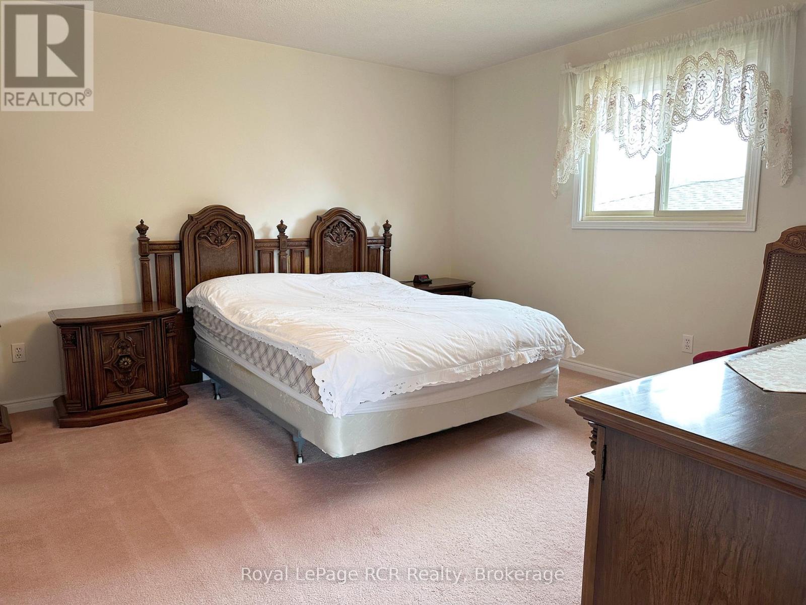 218 4th Street Crescent, Hanover, Ontario  N4N 3S2 - Photo 34 - X12085716