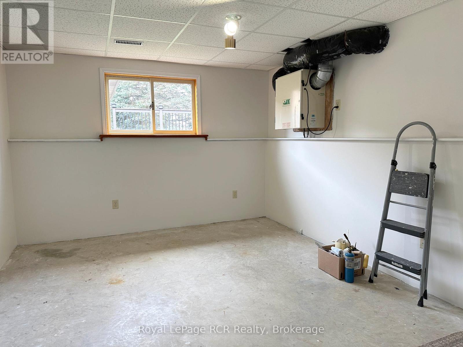 218 4th Street Crescent, Hanover, Ontario  N4N 3S2 - Photo 42 - X12085716