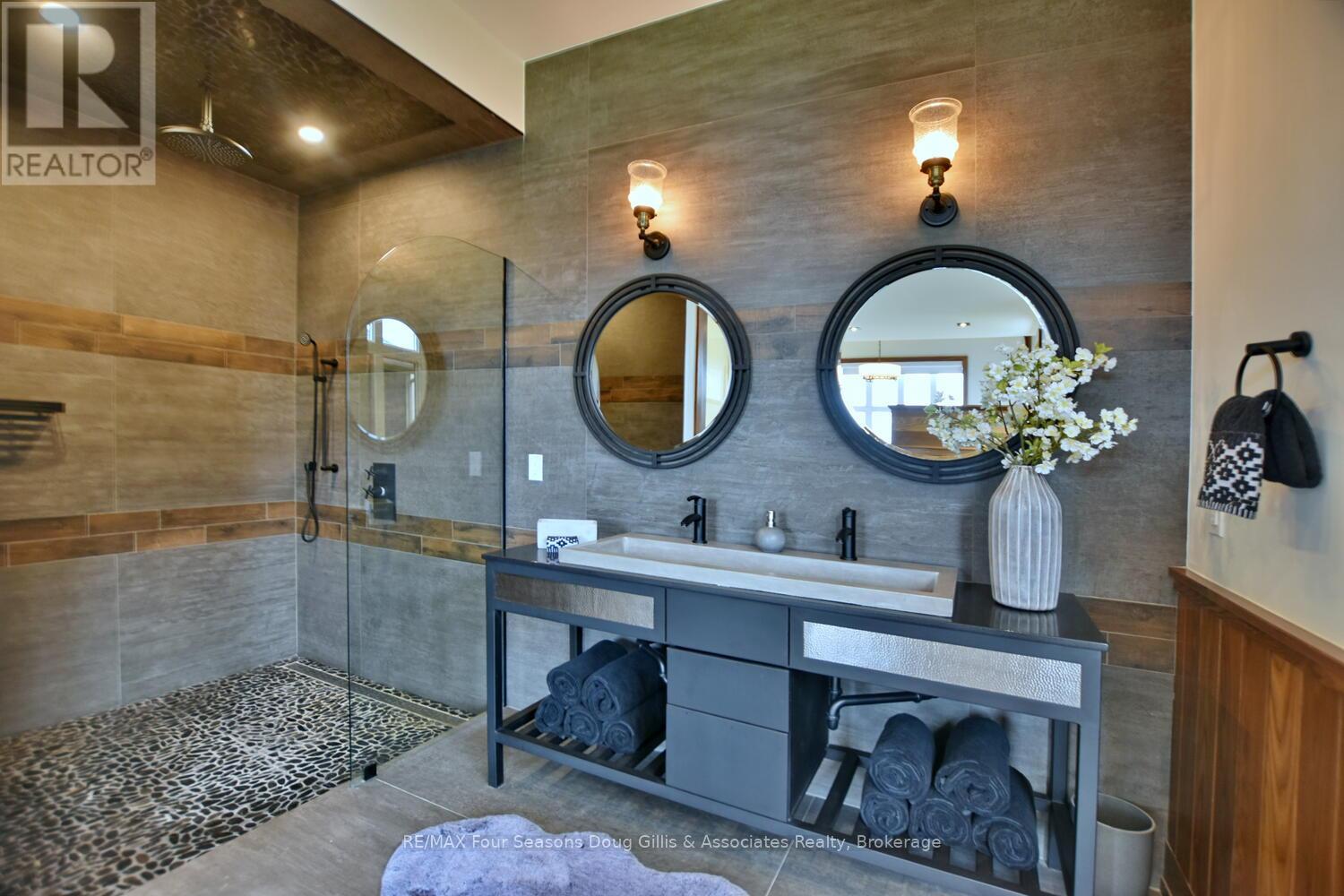 163 West Ridge Drive, Blue Mountains, Ontario  N0H 2P0 - Photo 19 - X12085838